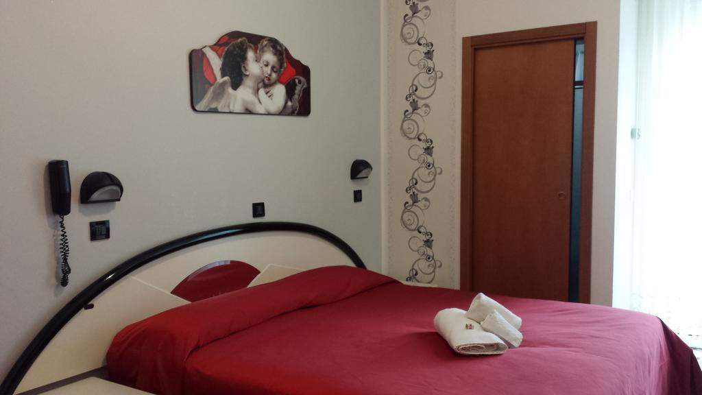 Hotel Beppe Rimini Kültér fotó