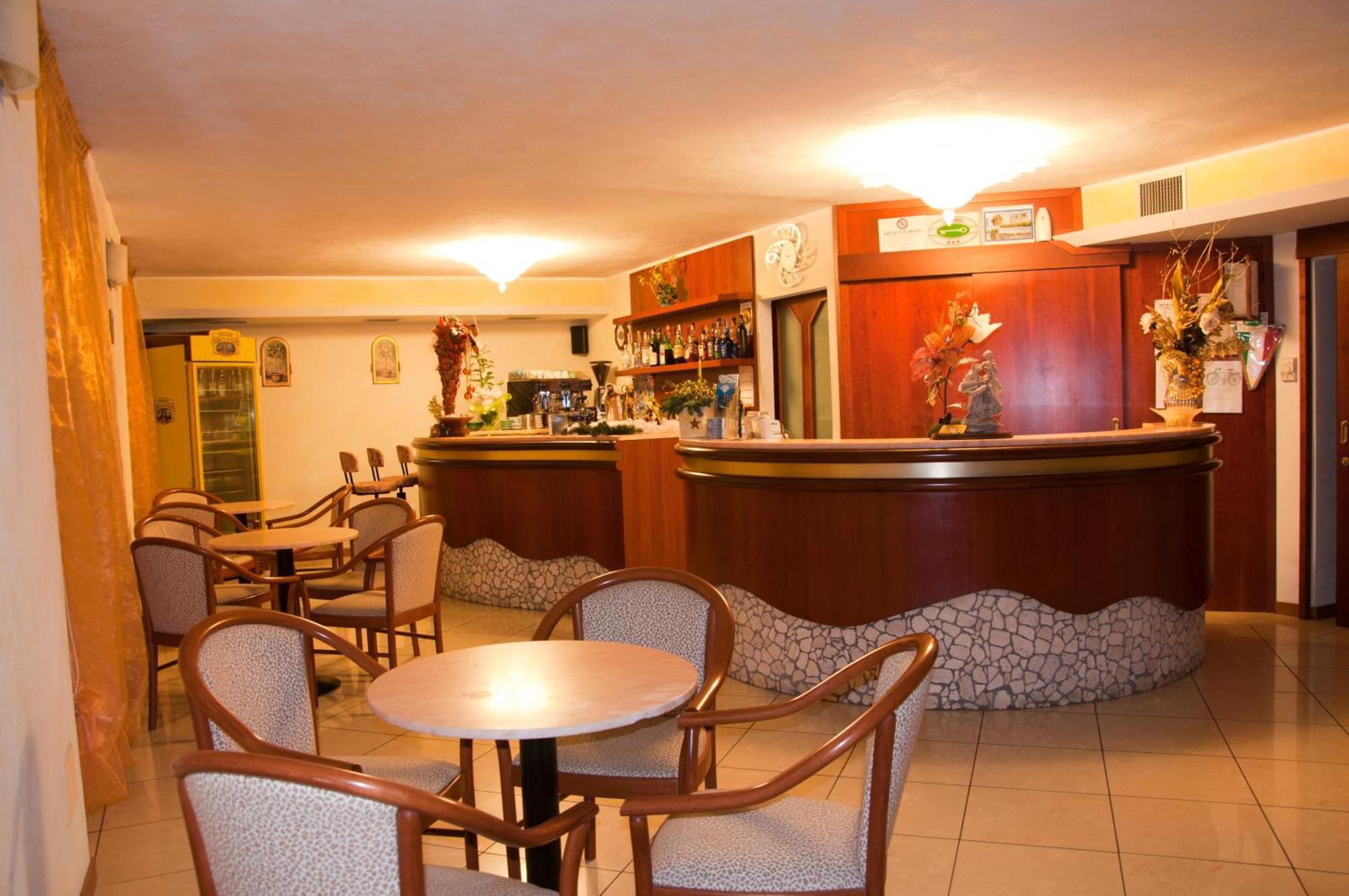 Hotel Beppe Rimini Kültér fotó