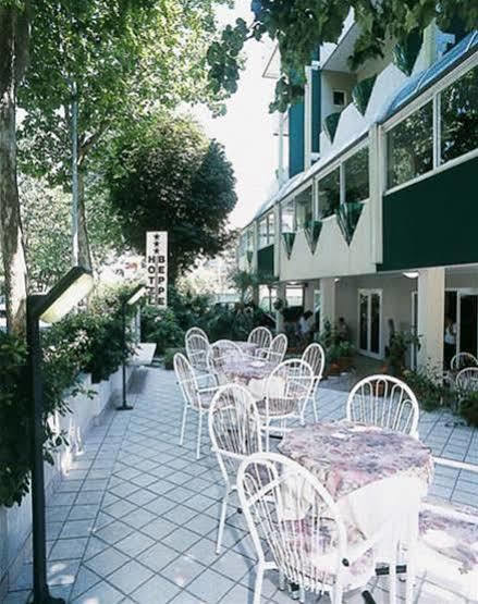 Hotel Beppe Rimini Kültér fotó