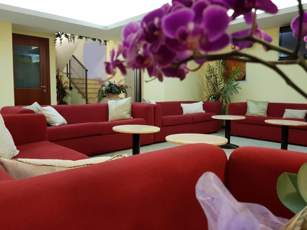 Hotel Beppe Rimini Kültér fotó